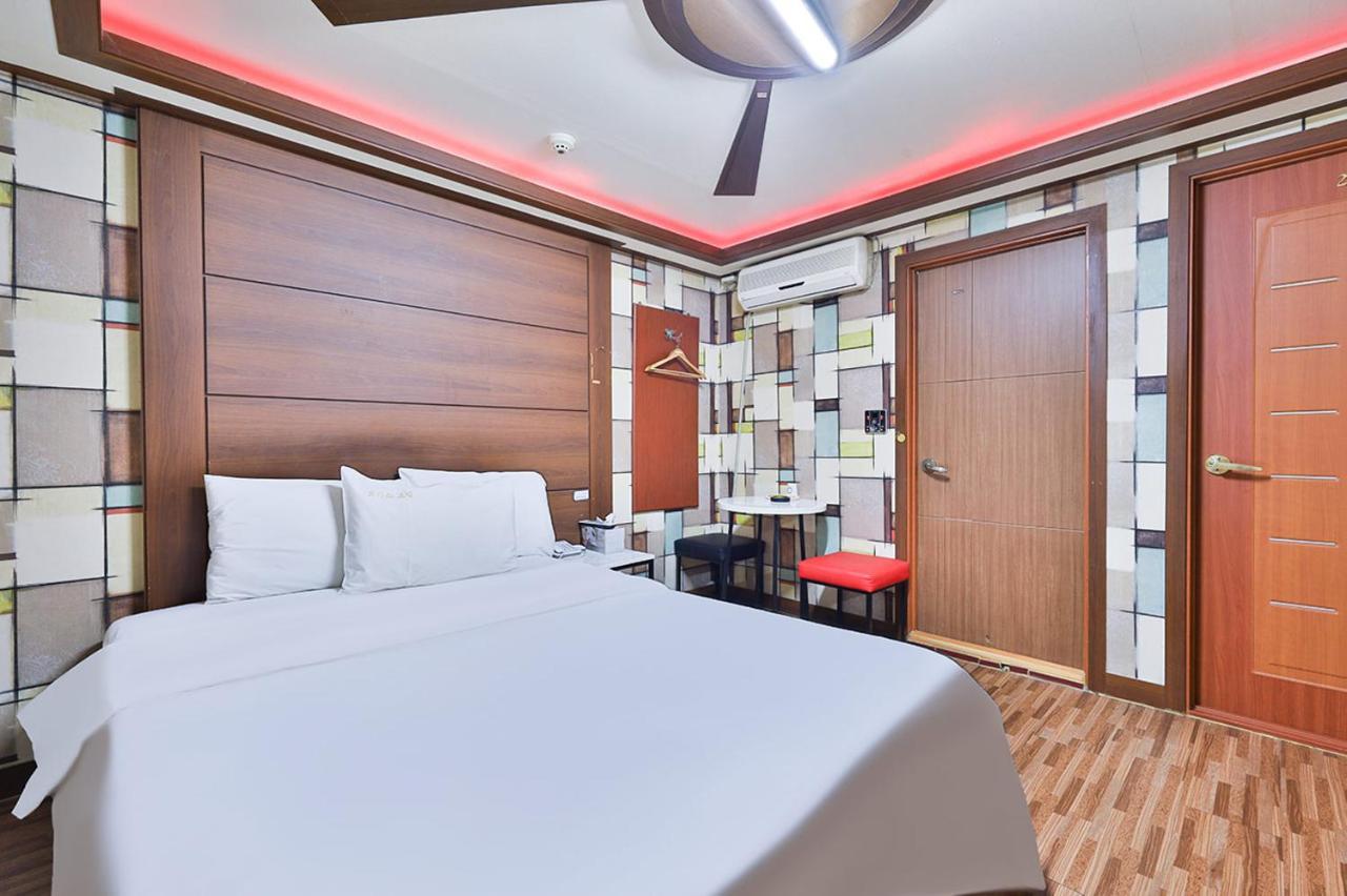 Picasso Motel Seoul Exterior foto