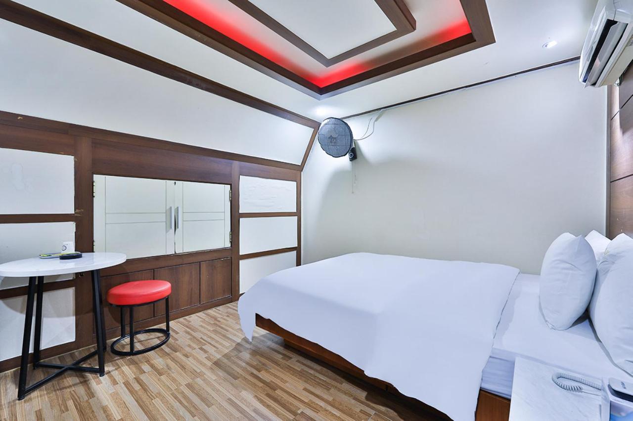 Picasso Motel Seoul Exterior foto
