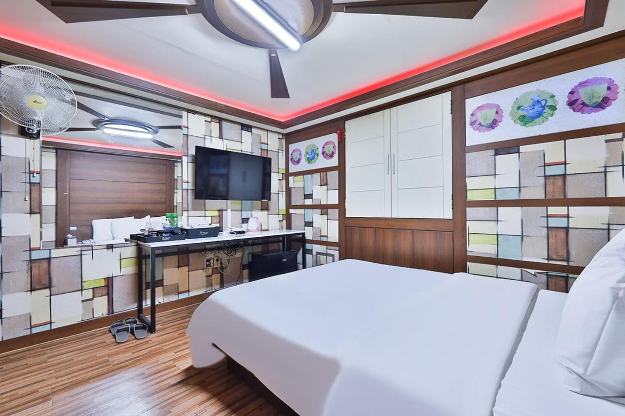 Picasso Motel Seoul Exterior foto
