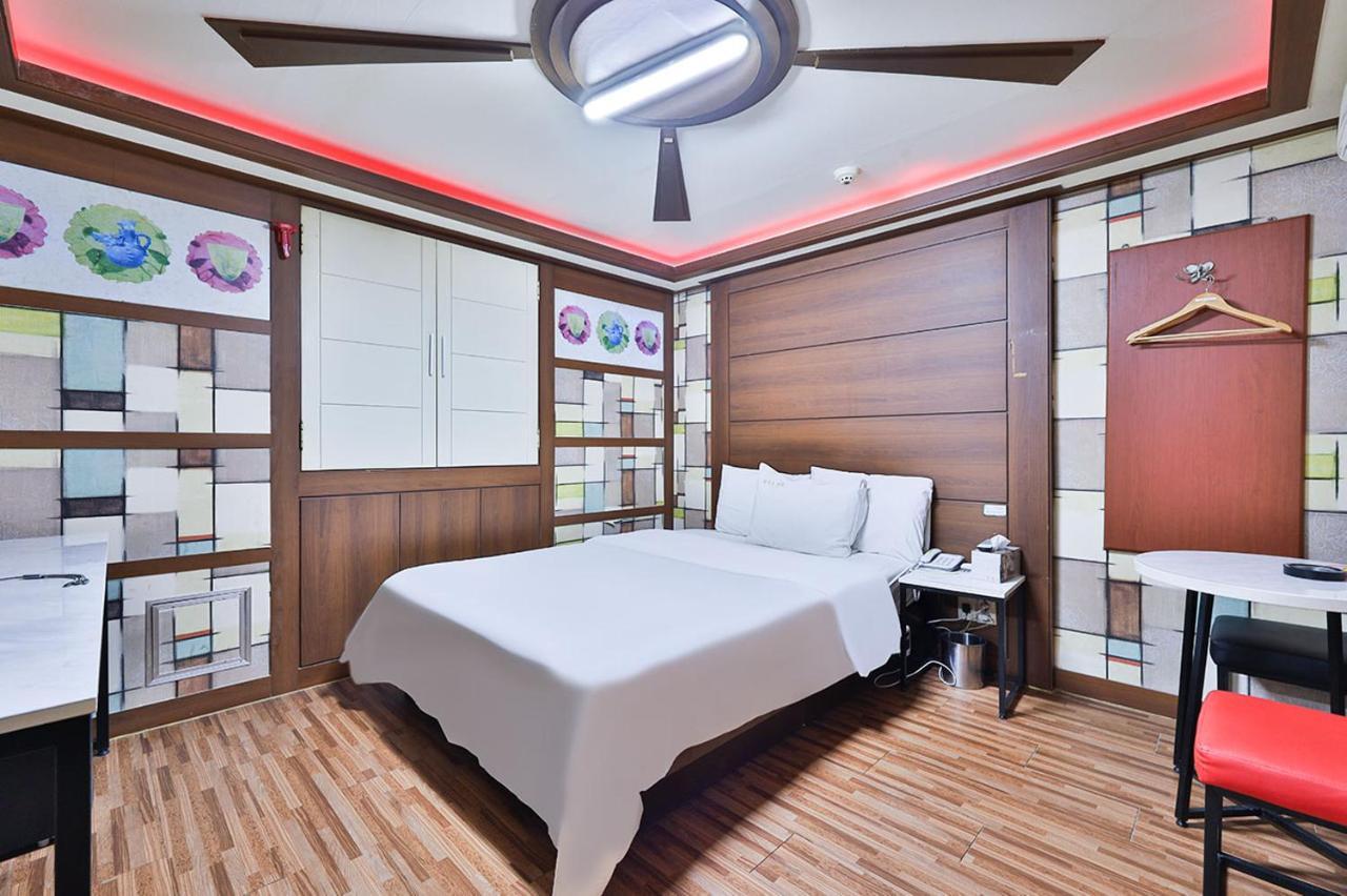 Picasso Motel Seoul Exterior foto