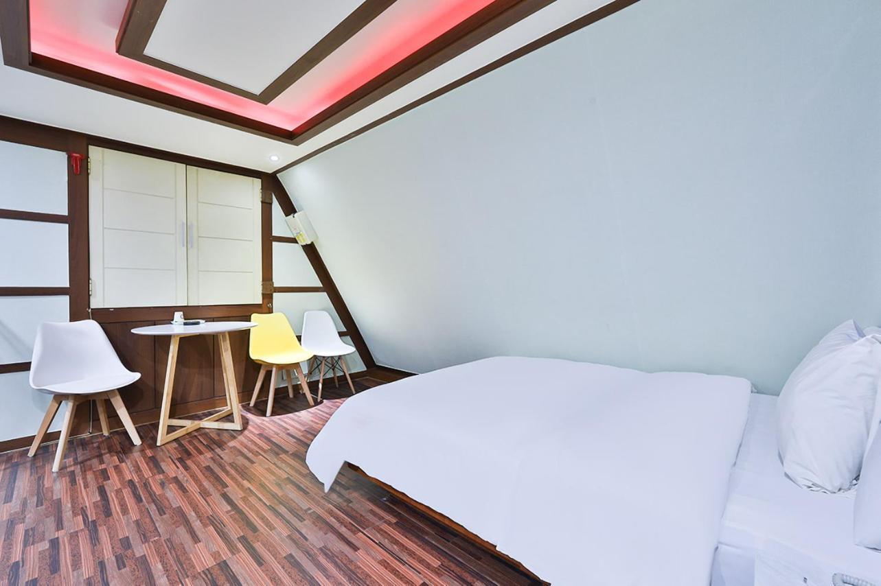 Picasso Motel Seoul Exterior foto