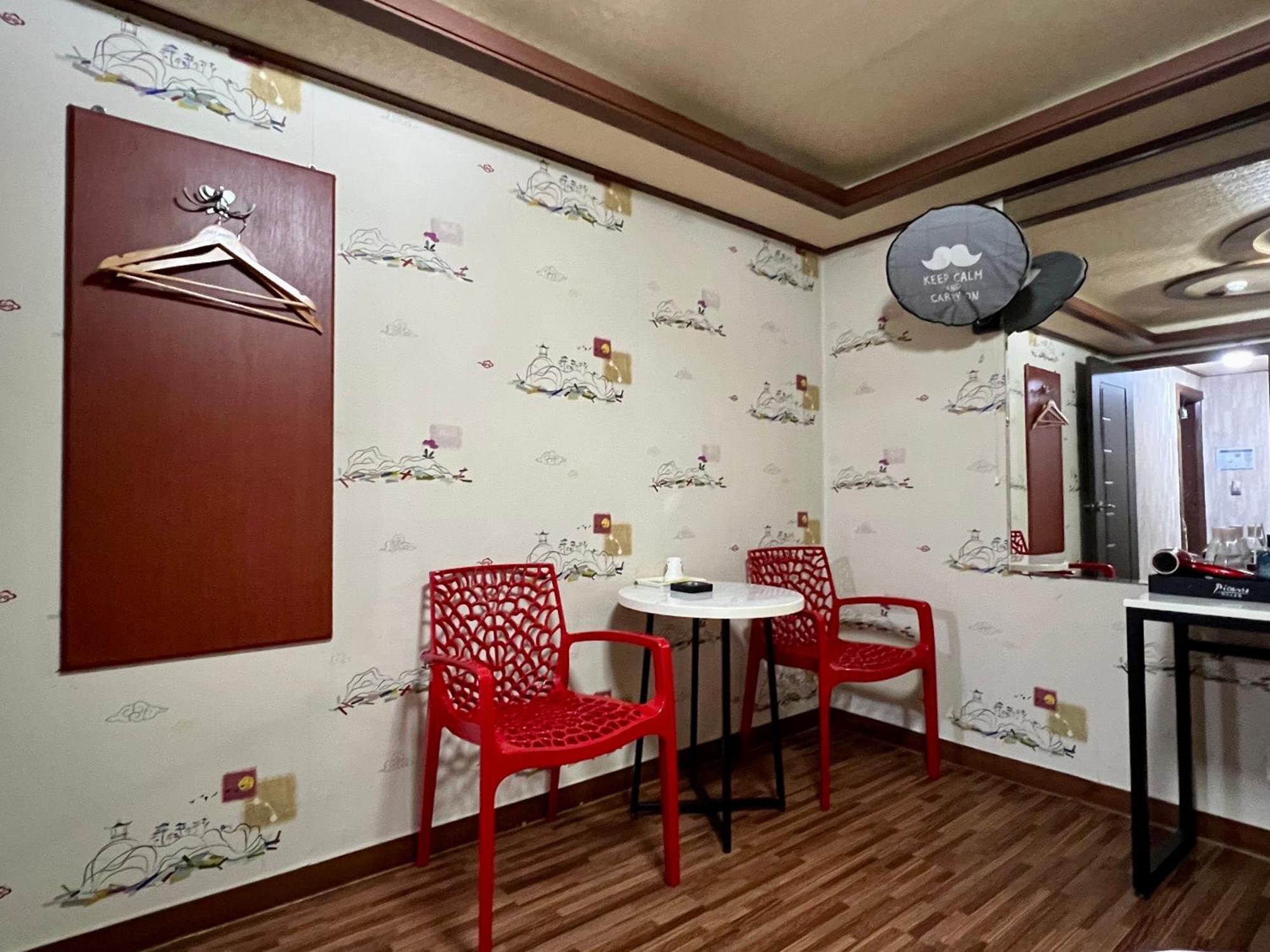 Picasso Motel Seoul Exterior foto